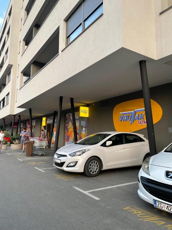 Apartman Welcome To Tresnjevka Záhřeb Exteriér fotografie